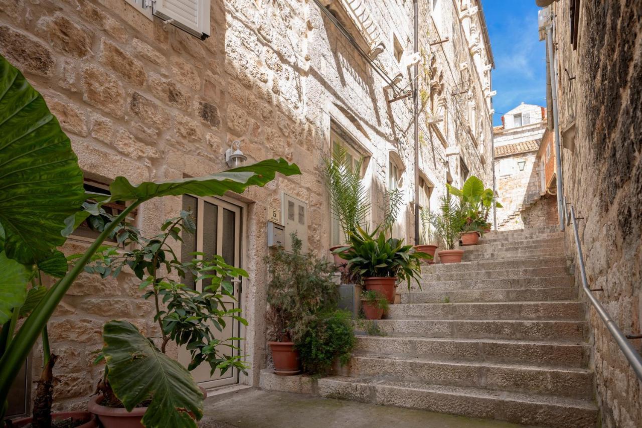 Harbourside Guesthouse Mandina - Zf Hvar Хвар Екстер'єр фото