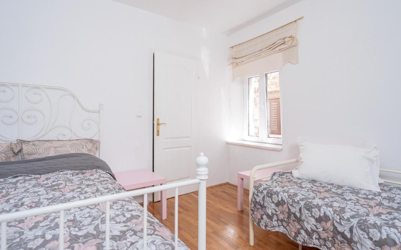 Harbourside Guesthouse Mandina - Zf Hvar Хвар Екстер'єр фото